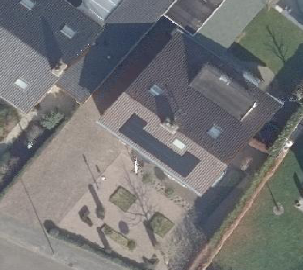 True ortho luchtfoto van Rosmalen met zicht op woning