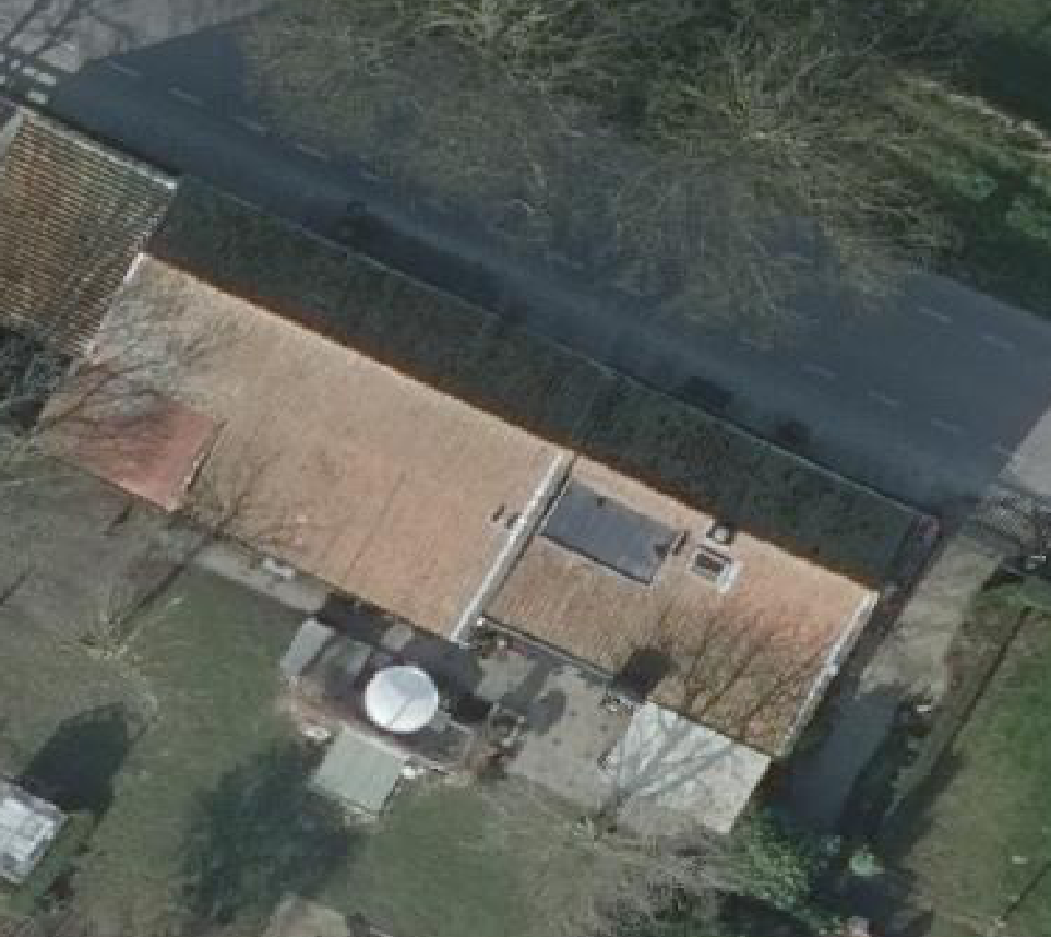 True ortho Luchtfoto op daksegment ingezoomd