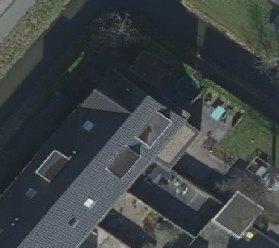 True ortho Luchtfoto op daksegment ingezoomd