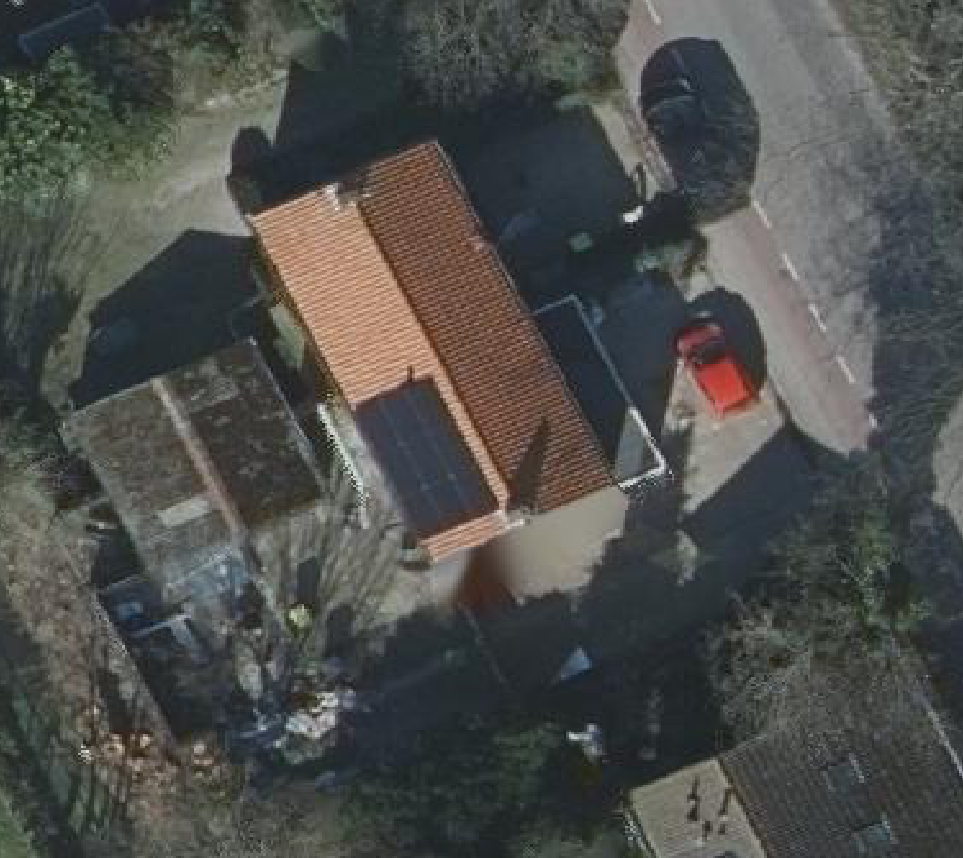 True ortho luchtfoto van Zuid-Beijerland met zicht op woning