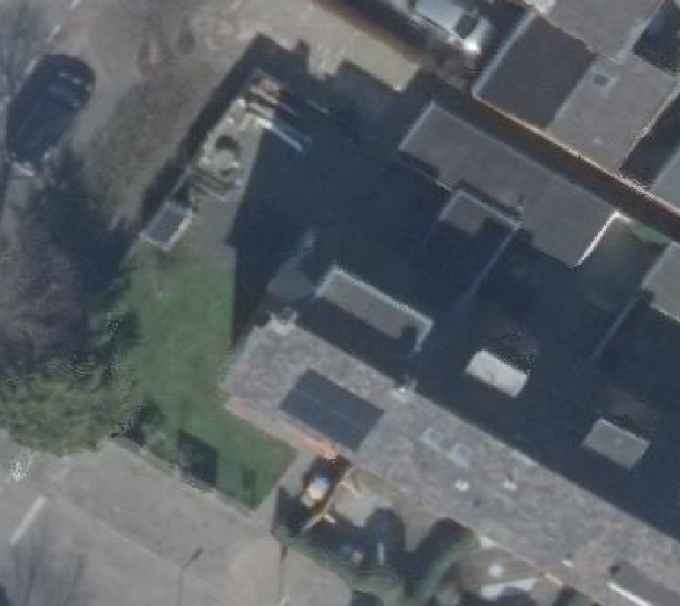 True ortho luchtfoto van Lisse met zicht op woning