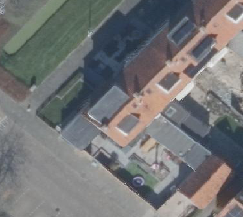 True ortho luchtfoto van Lisserbroek met zicht op woning