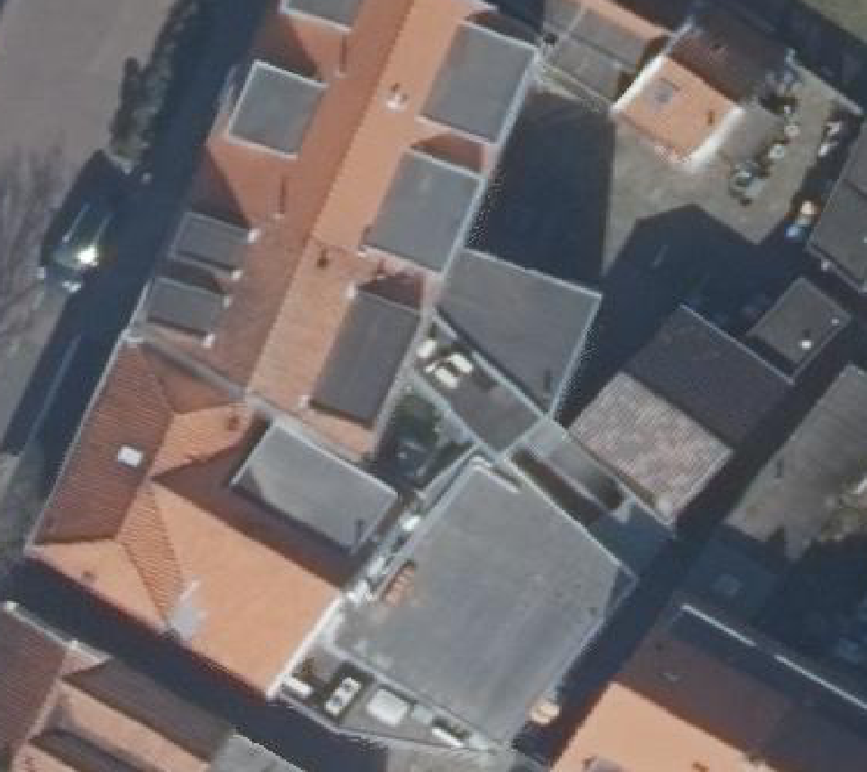 True ortho luchtfoto van Lisse met zicht op woning