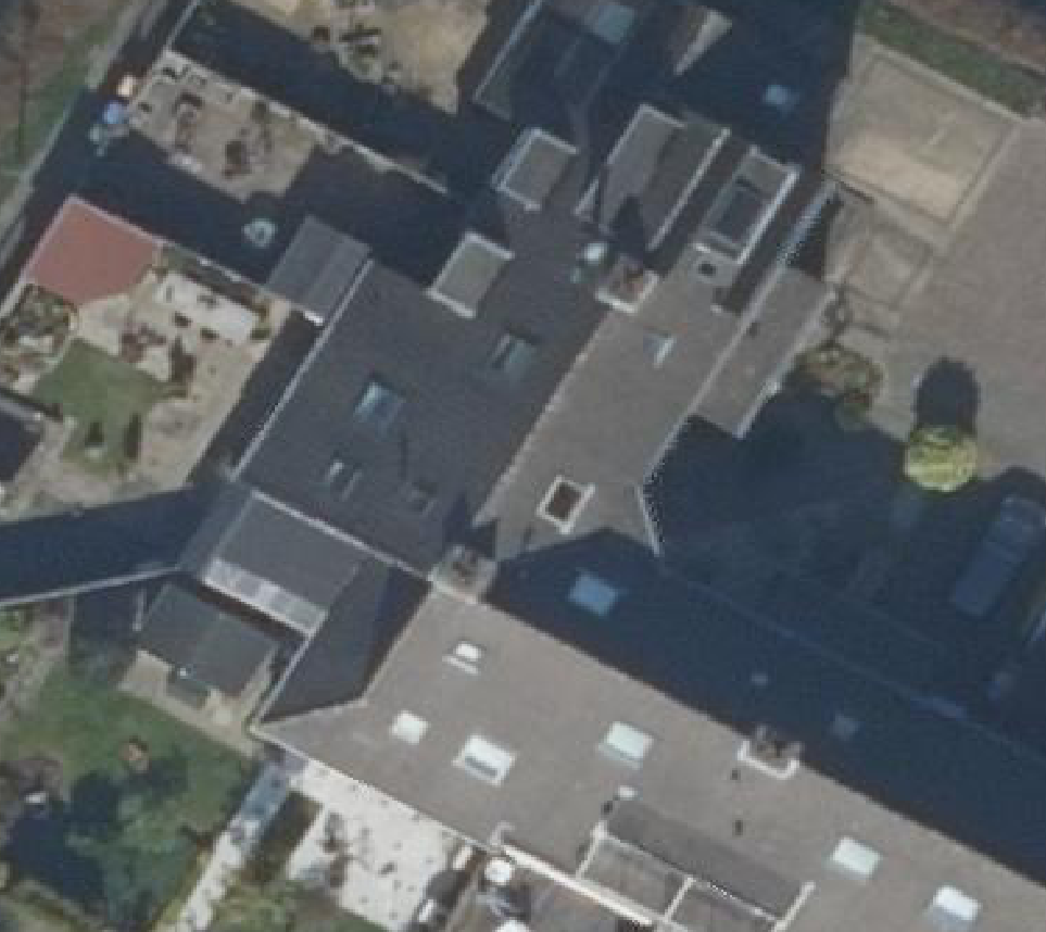 True ortho Luchtfoto op daksegment ingezoomd