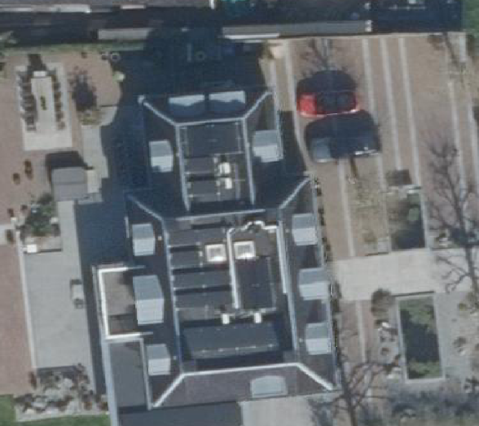 True ortho luchtfoto van Leimuiden met zicht op woning