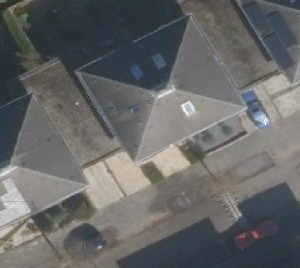 True ortho luchtfoto van Alphen aan den Rijn met zicht op woning