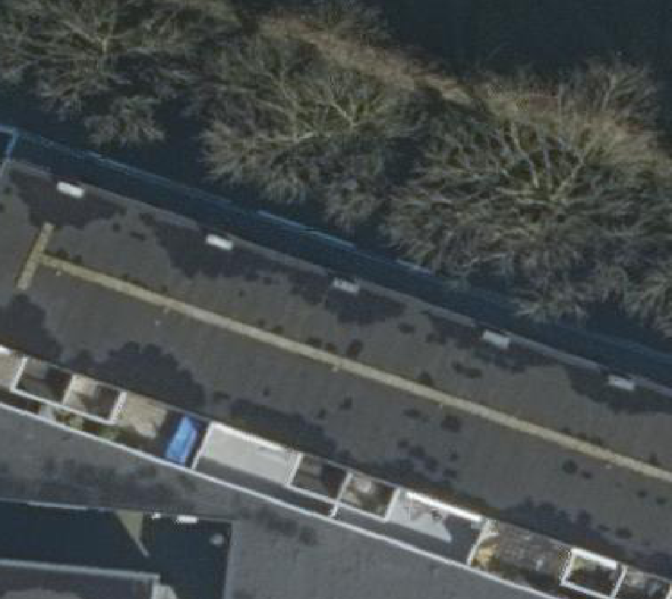 True ortho luchtfoto van Alphen aan den Rijn met zicht op woning