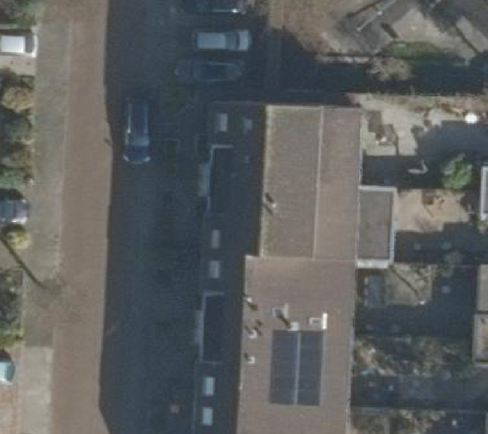 True ortho luchtfoto van Zoeterwoude met zicht op woning