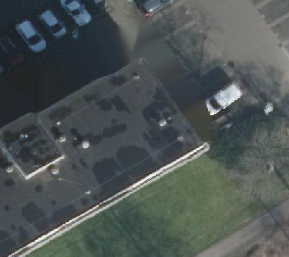 True ortho luchtfoto van Alphen aan den Rijn met zicht op woning