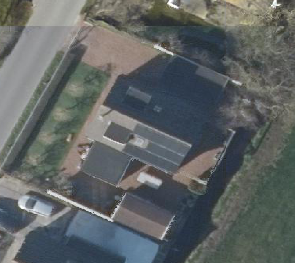 True ortho luchtfoto van Sint Maartensbrug met zicht op woning
