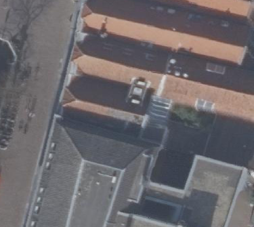 True ortho luchtfoto van Alkmaar met zicht op woning