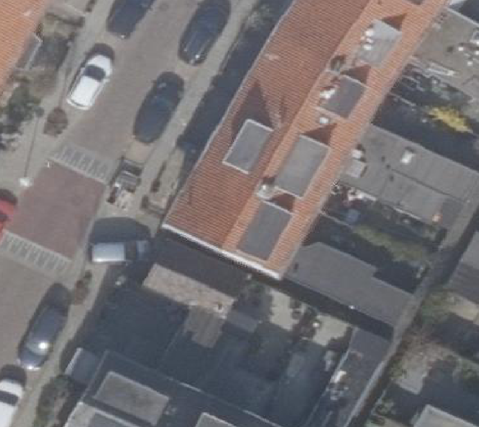 True ortho luchtfoto van Alkmaar met zicht op woning