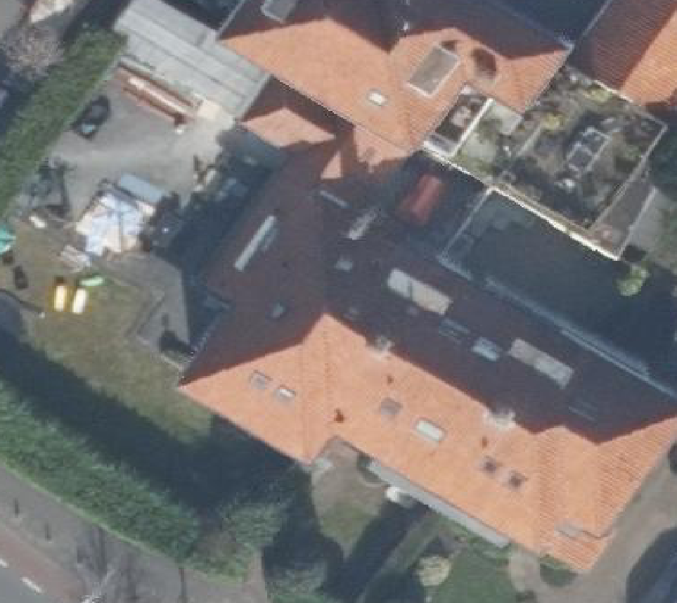 True ortho luchtfoto van Hilversum met zicht op woning