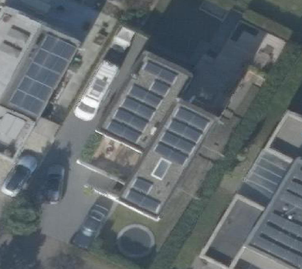 True ortho Luchtfoto op daksegment ingezoomd