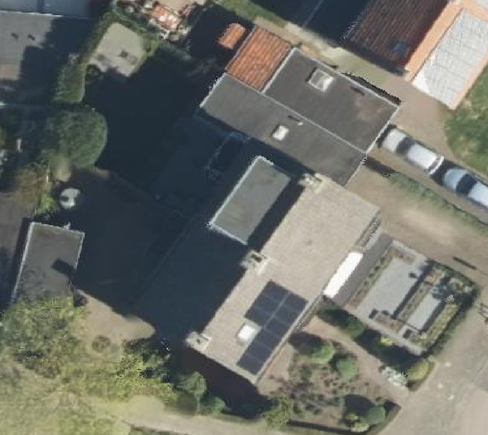 True ortho luchtfoto van Rhenen met zicht op woning