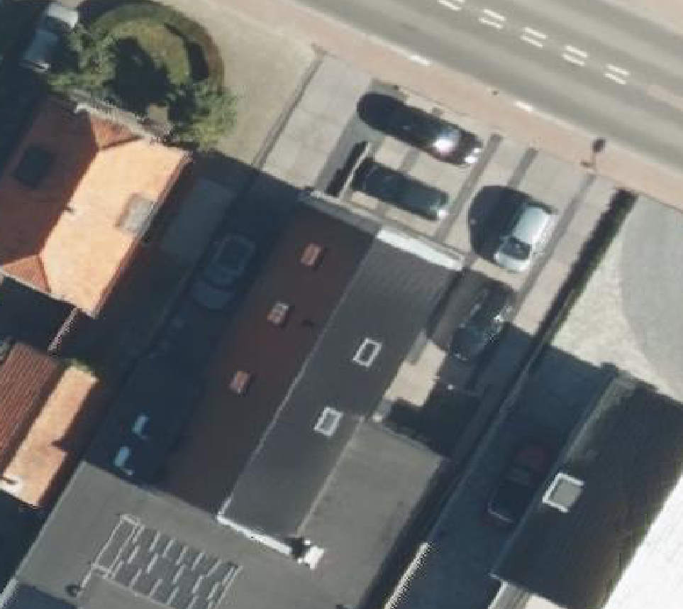 True ortho luchtfoto van Elst Ut met zicht op woning