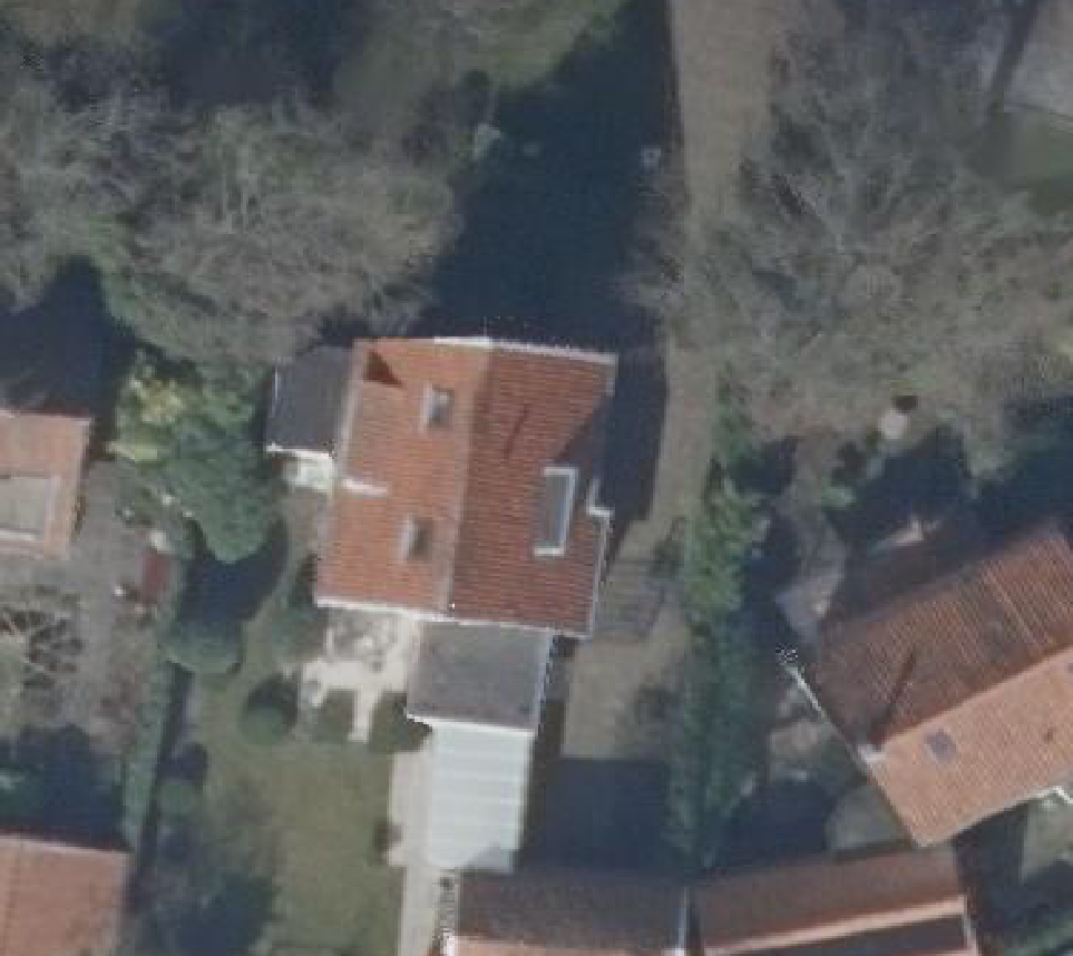 True ortho Luchtfoto op daksegment ingezoomd