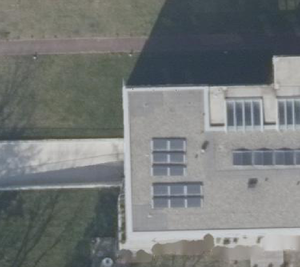 True ortho luchtfoto van Bergen (Nh) met zicht op woning