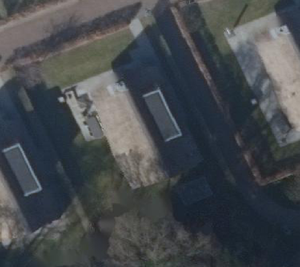 True ortho luchtfoto van Schoorl met zicht op woning