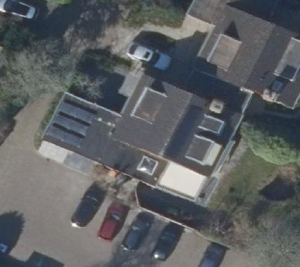 True ortho luchtfoto van Schoorl met zicht op woning