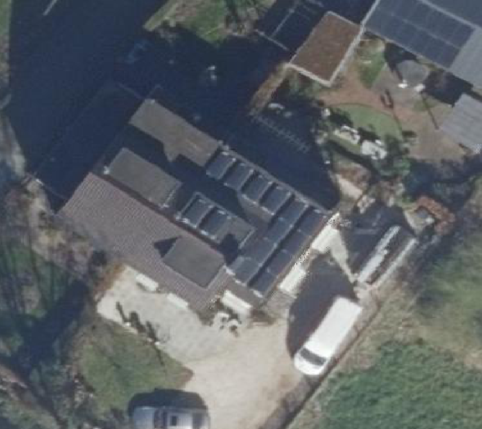True ortho Luchtfoto op daksegment ingezoomd