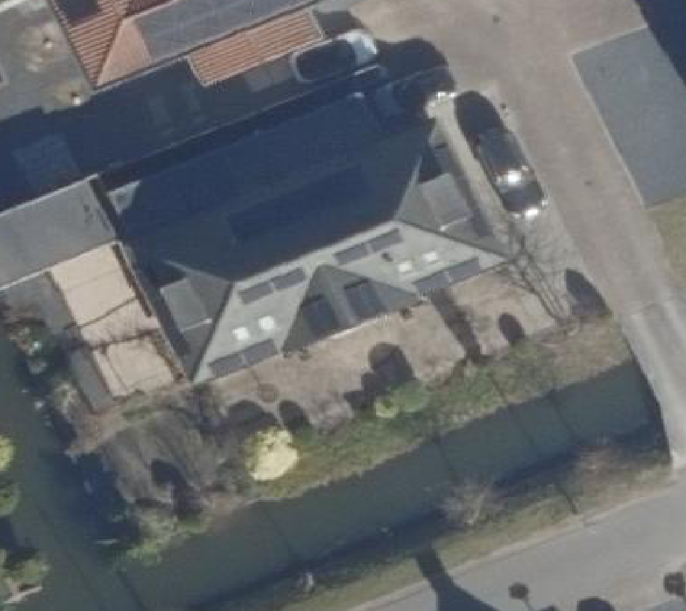 True ortho Luchtfoto op daksegment ingezoomd