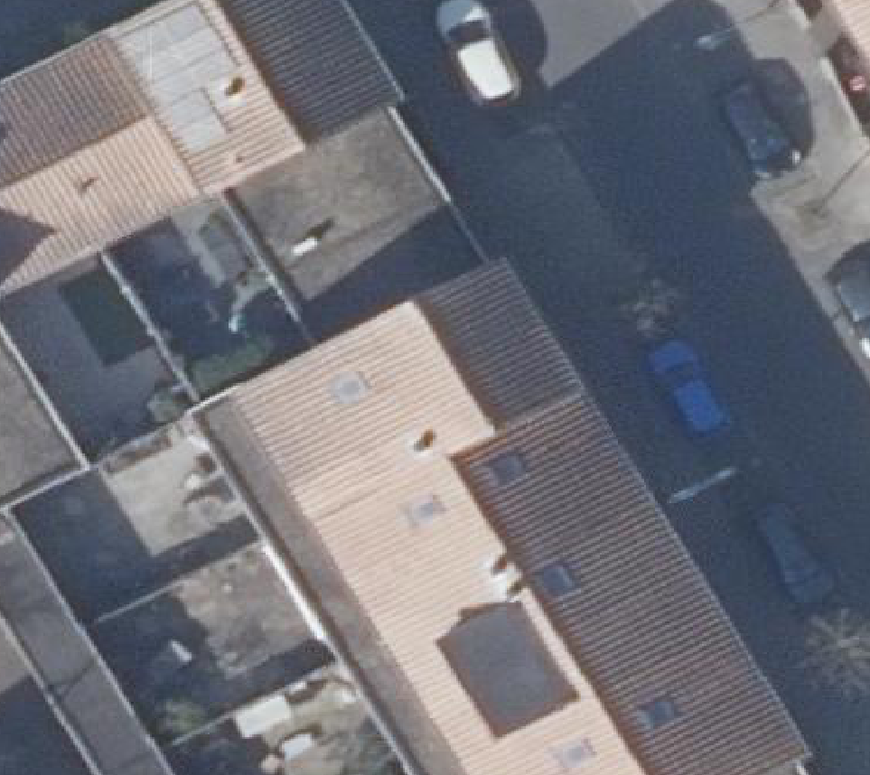 True ortho luchtfoto van Assendelft met zicht op woning