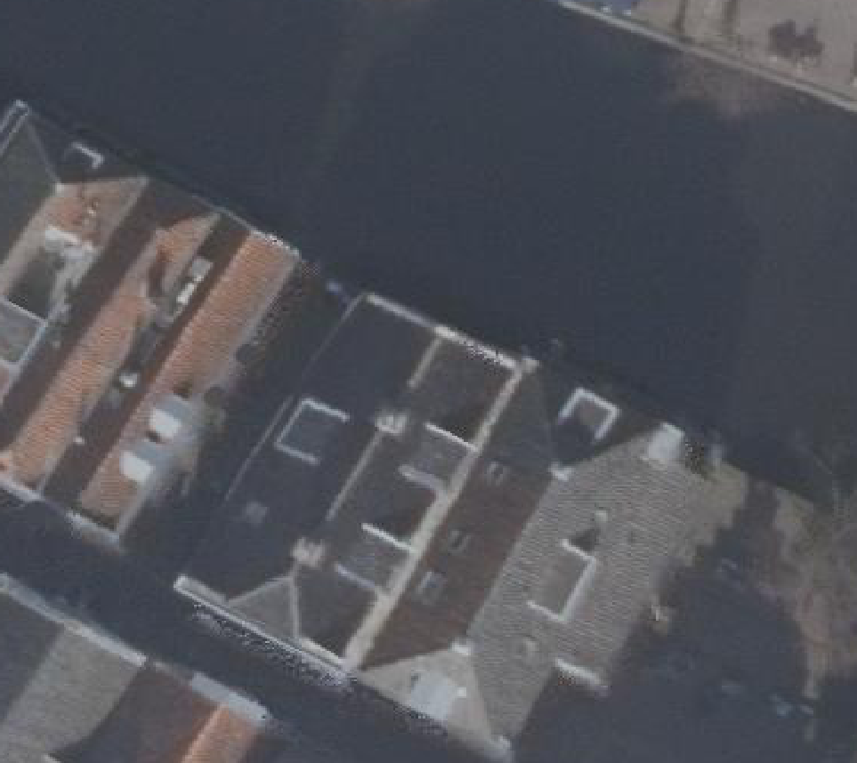 True ortho luchtfoto van Alkmaar met zicht op woning