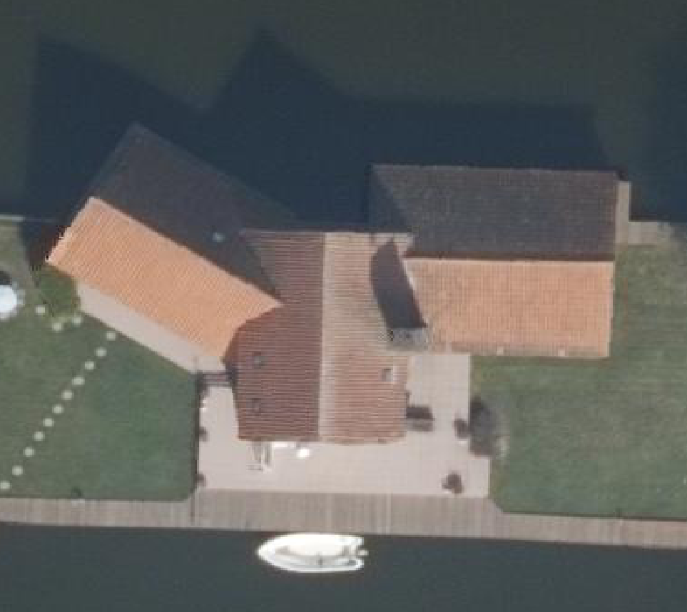True ortho luchtfoto van Breukelen met zicht op woning