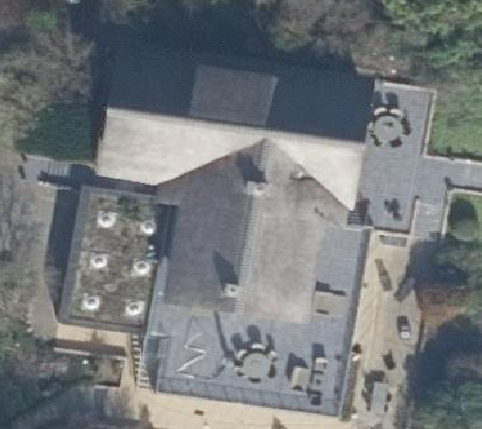 True ortho luchtfoto van Loosdrecht met zicht op woning