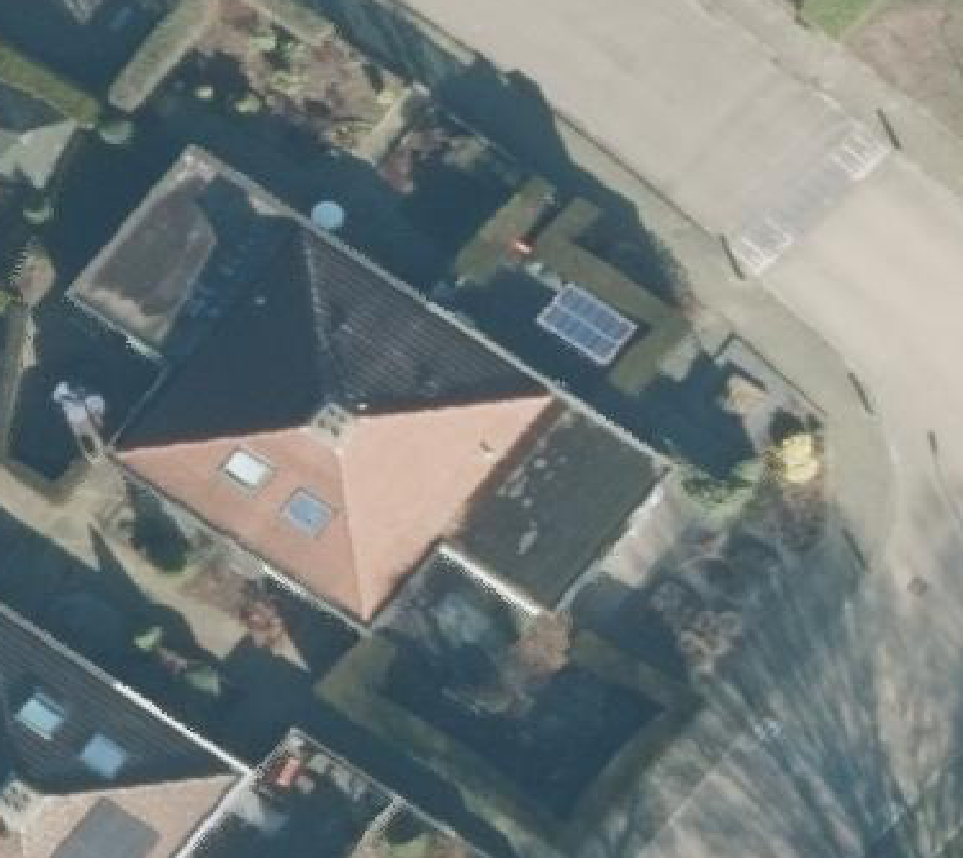 True ortho luchtfoto van Overdinkel met zicht op woning
