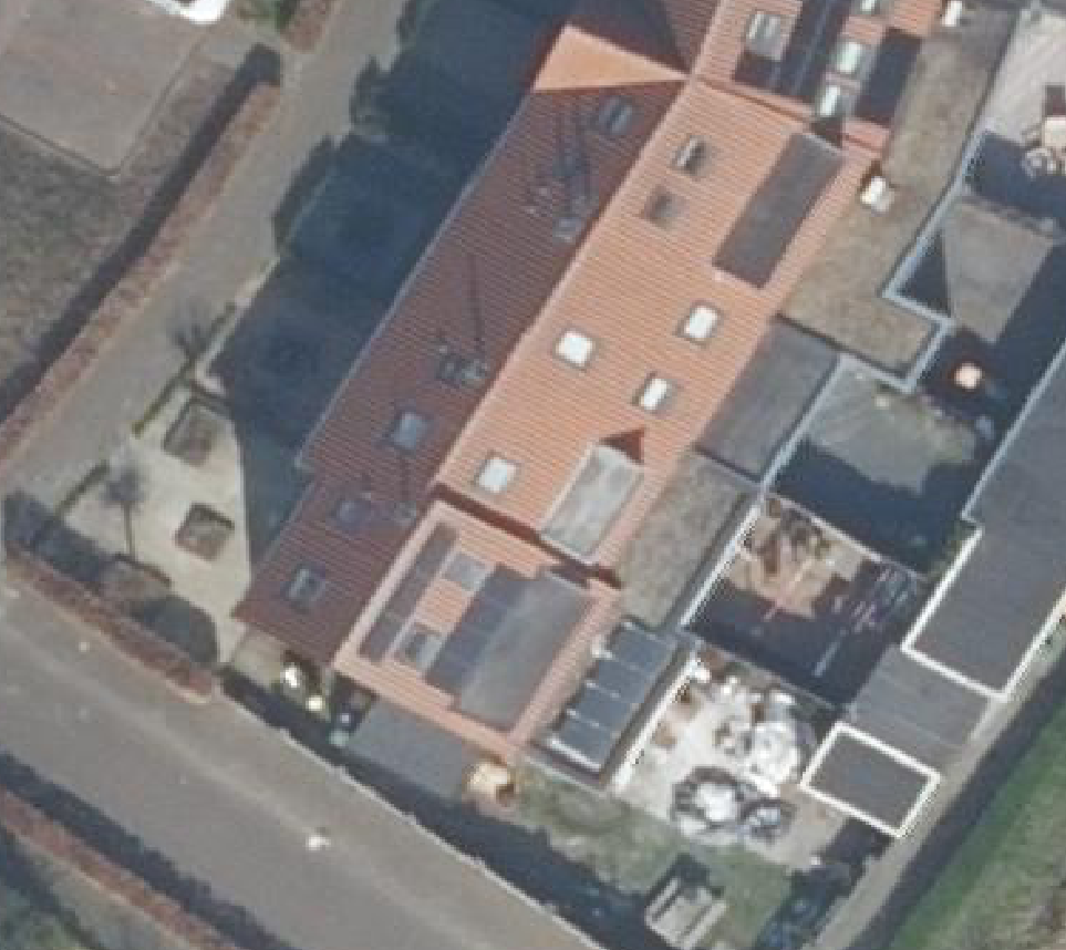 True ortho Luchtfoto op daksegment ingezoomd
