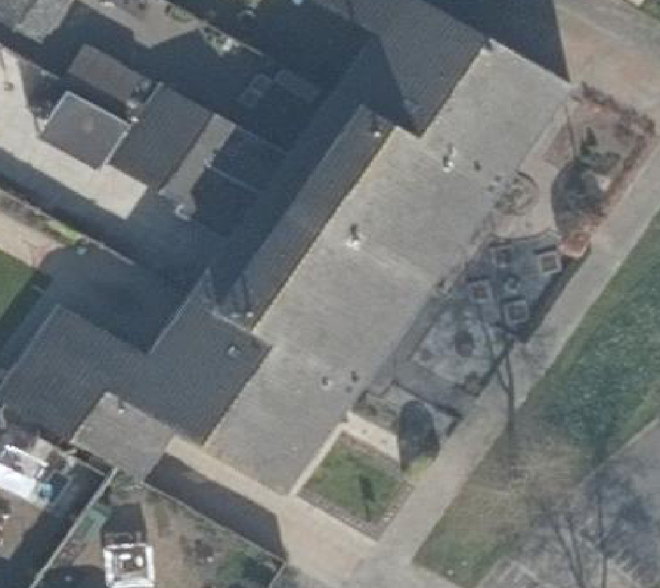 True ortho luchtfoto van Nijkerkerveen met zicht op woning