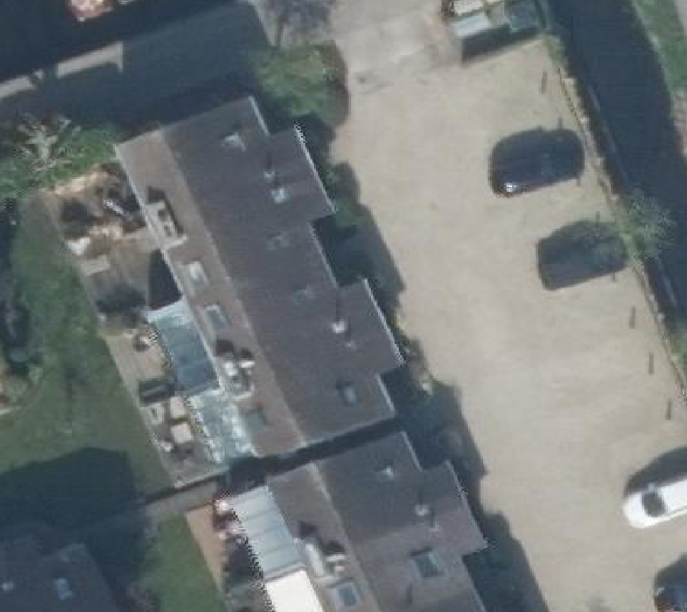 True ortho luchtfoto van Vinkeveen met zicht op woning