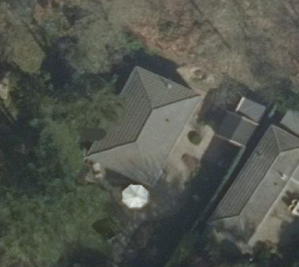 True ortho luchtfoto van Garderen met zicht op woning