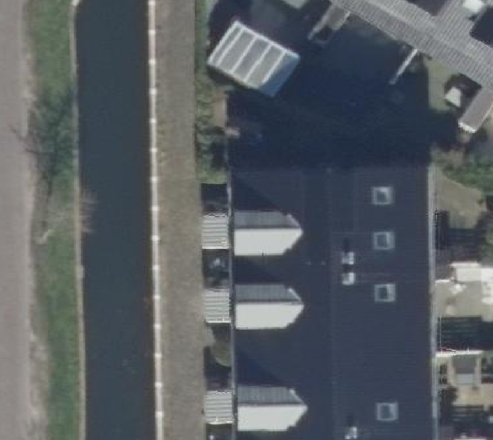 True ortho luchtfoto van Schiedam met zicht op woning