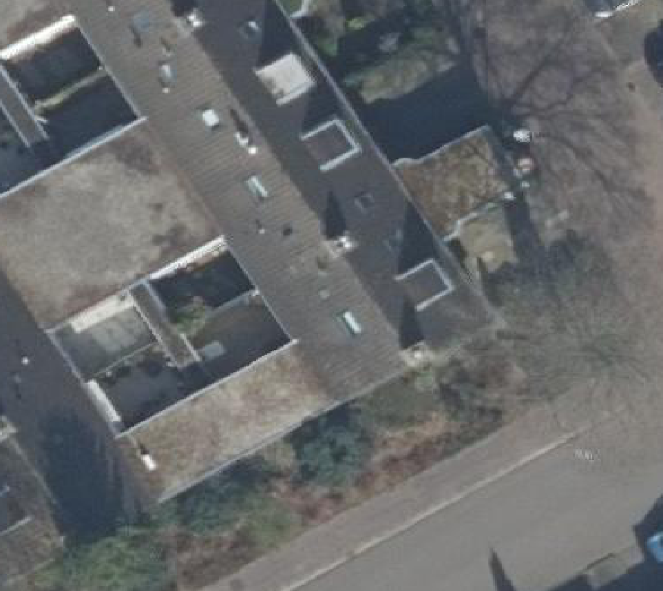 True ortho luchtfoto van Soest met zicht op woning