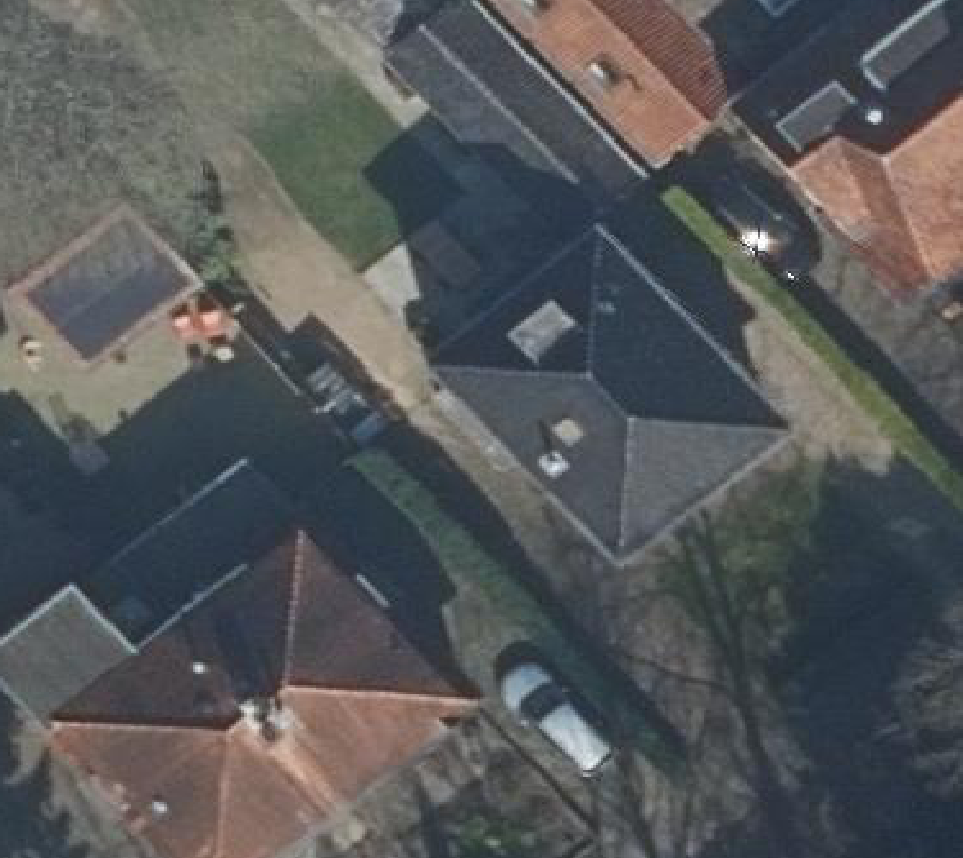 True ortho luchtfoto van Soest met zicht op woning