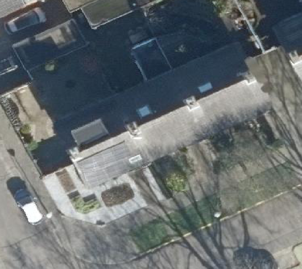 True ortho luchtfoto van Veghel met zicht op woning