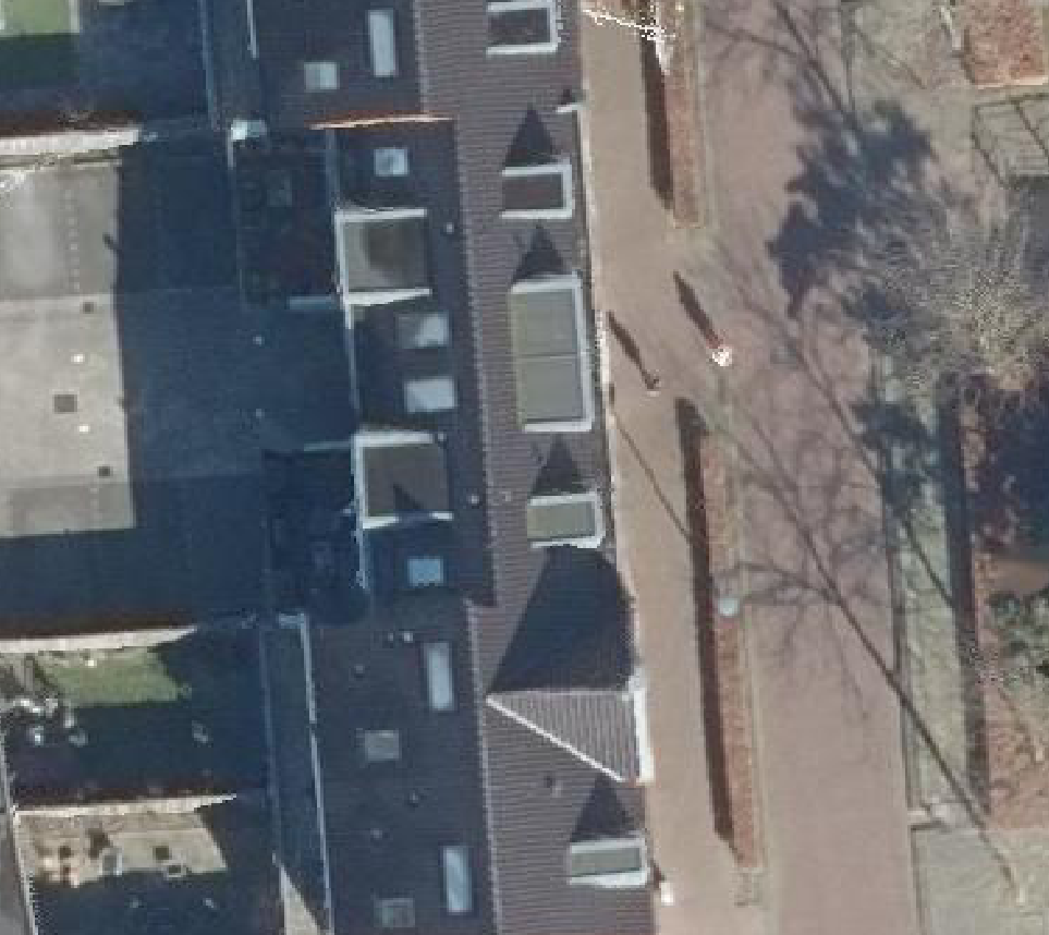 True ortho luchtfoto van Veghel met zicht op woning