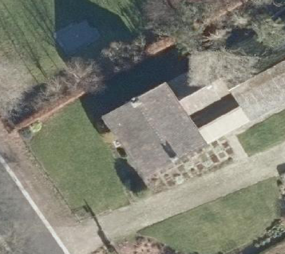 True ortho luchtfoto van Veghel met zicht op woning