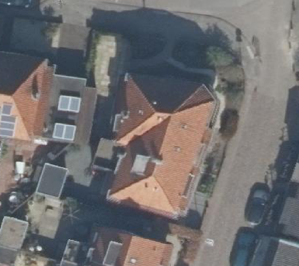 True ortho Luchtfoto op daksegment ingezoomd