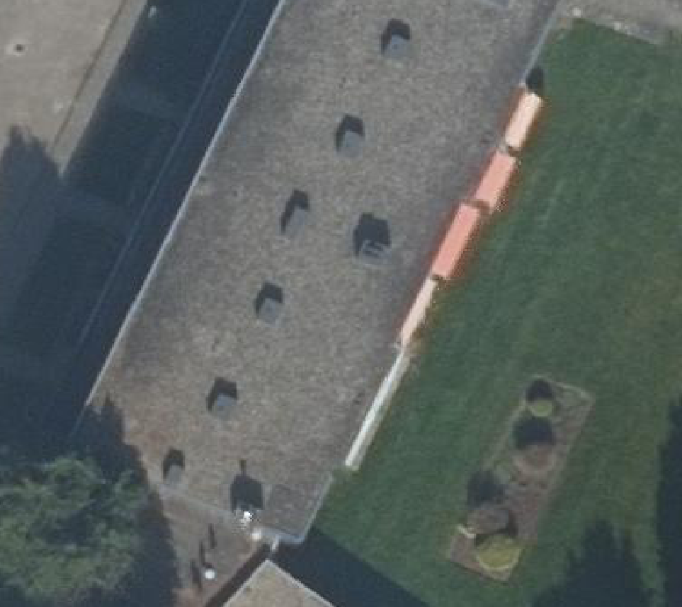 True ortho luchtfoto van Baarn met zicht op woning