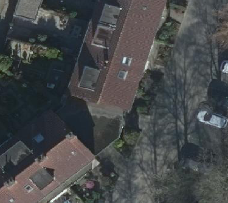 True ortho luchtfoto van Zwijndrecht met zicht op woning