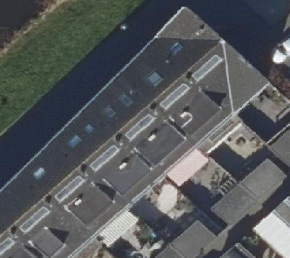True ortho luchtfoto van Krimpen aan den IJssel met zicht op woning