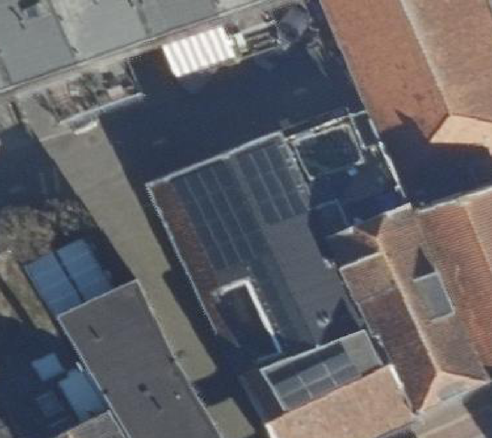 True ortho Luchtfoto op daksegment ingezoomd