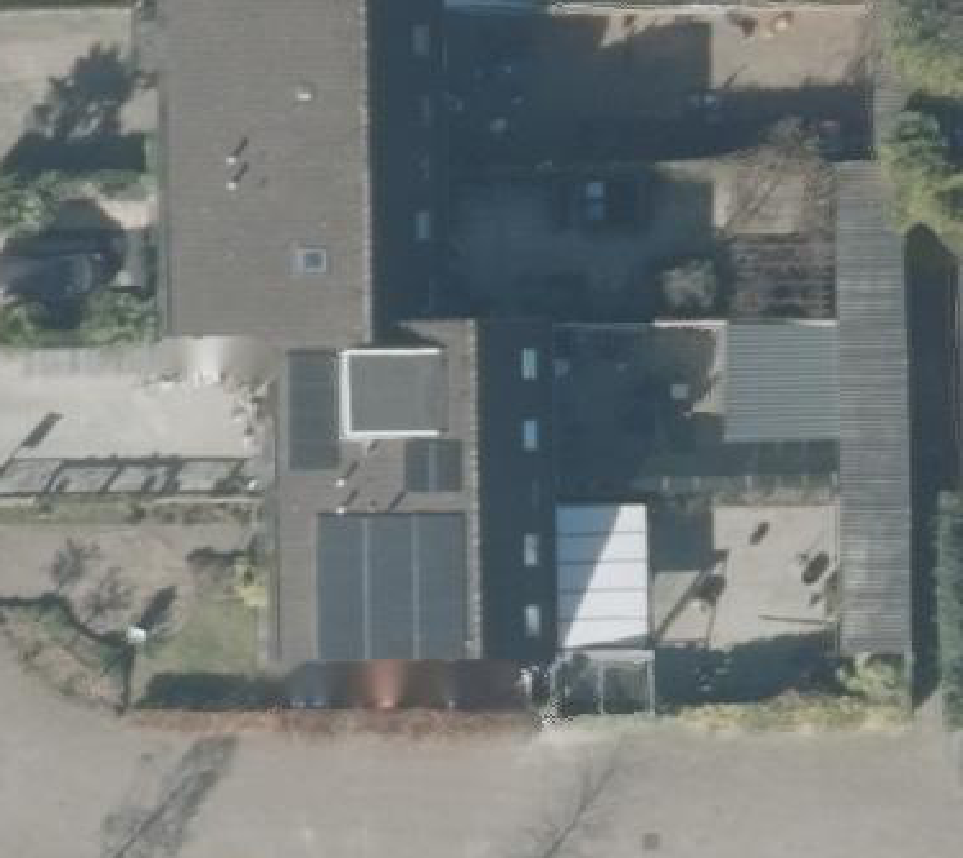 True ortho Luchtfoto op daksegment ingezoomd