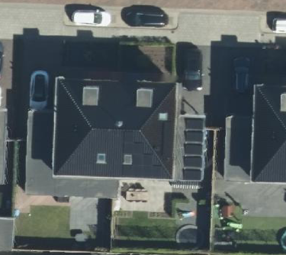 True ortho luchtfoto van Ochten met zicht op woning