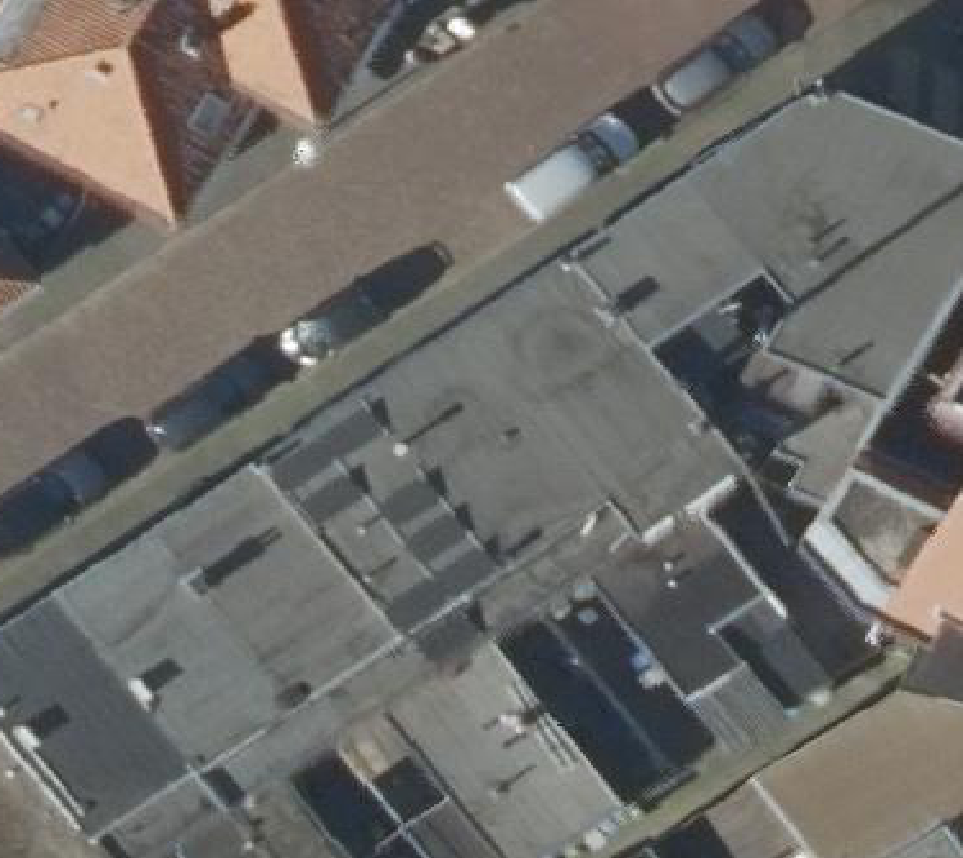 True ortho luchtfoto van Woerden met zicht op woning