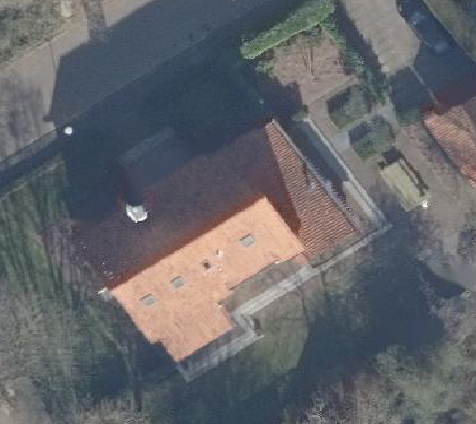 True ortho luchtfoto van Vught met zicht op woning